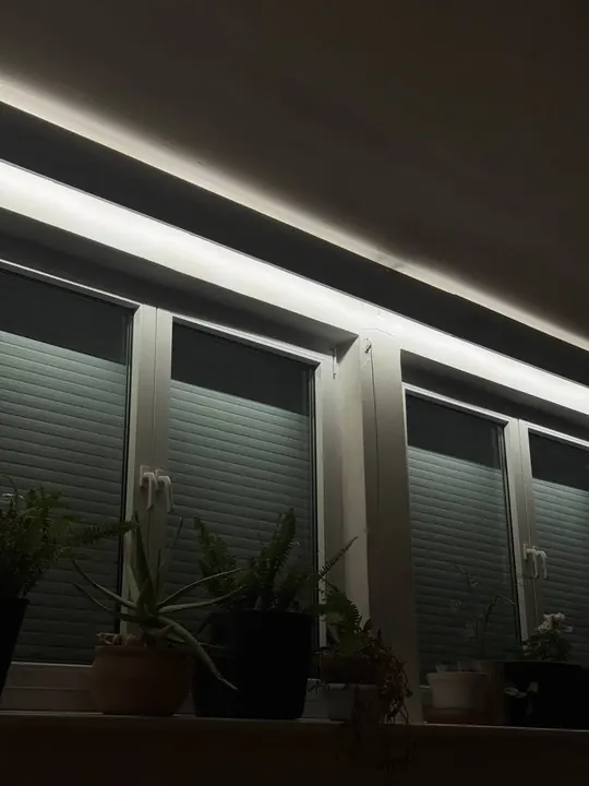 Oświetlenie LED w salonie – Stare Miasto, Kraków | realizacja Sigmatom